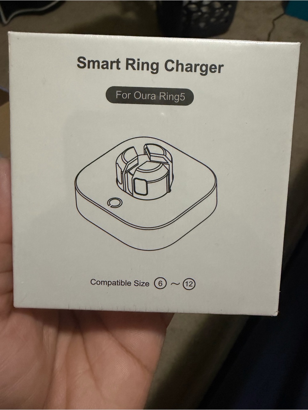 White Smart Ring Charger for Oura Ring 5 - Portable Charging Cradle